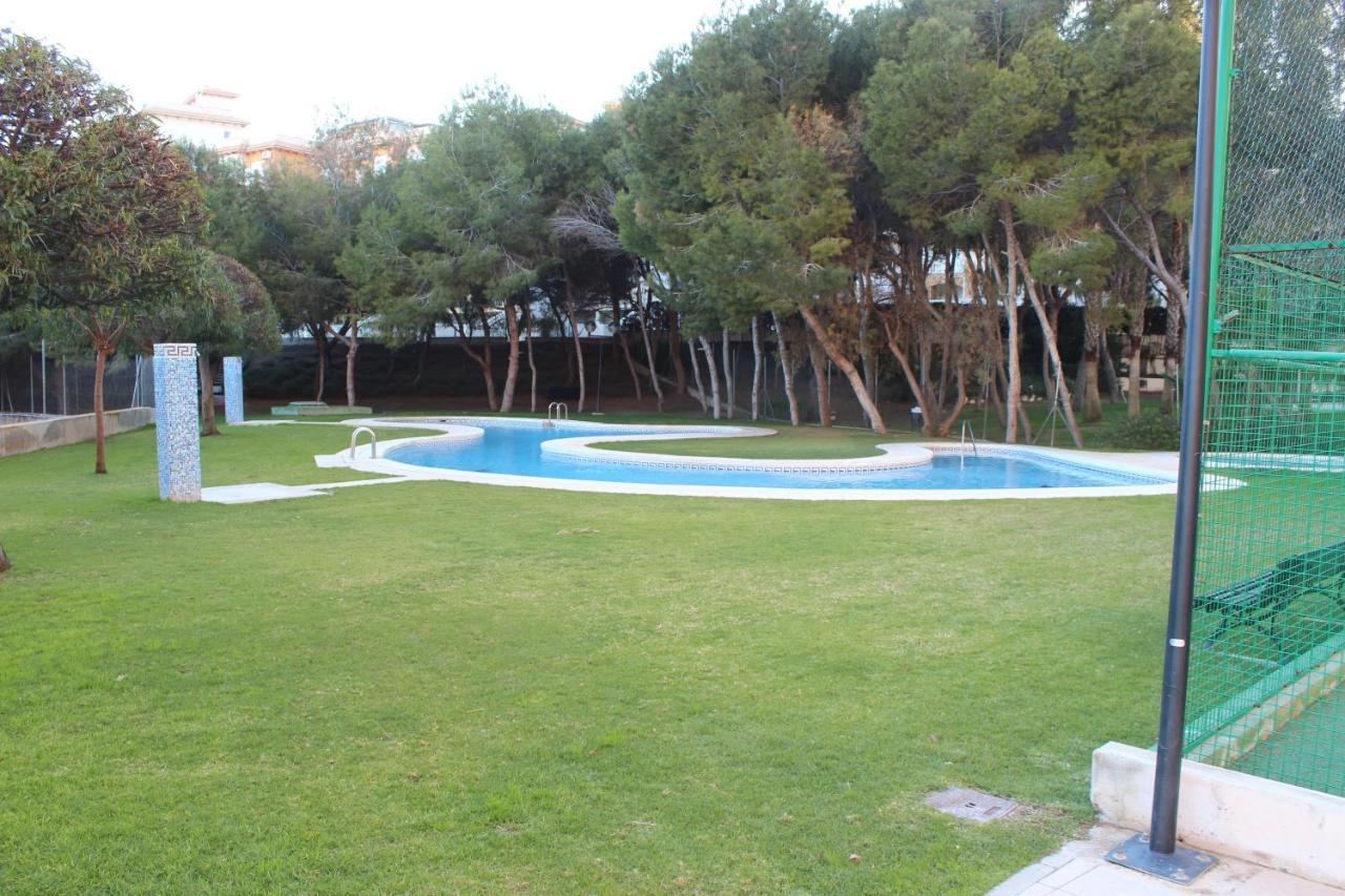 New Apartment With Sea View Of Andrew And Natallia Campoamor Esterno foto